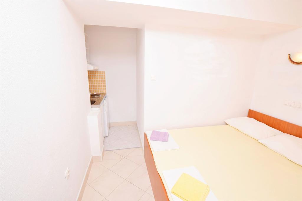Apartments Dubravka ピサック エクステリア 写真